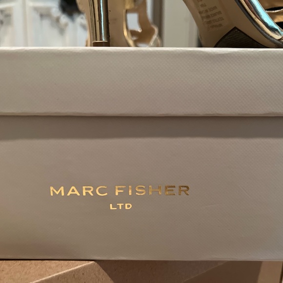 Gold sparkly detailed heels - Picture 2 of 6